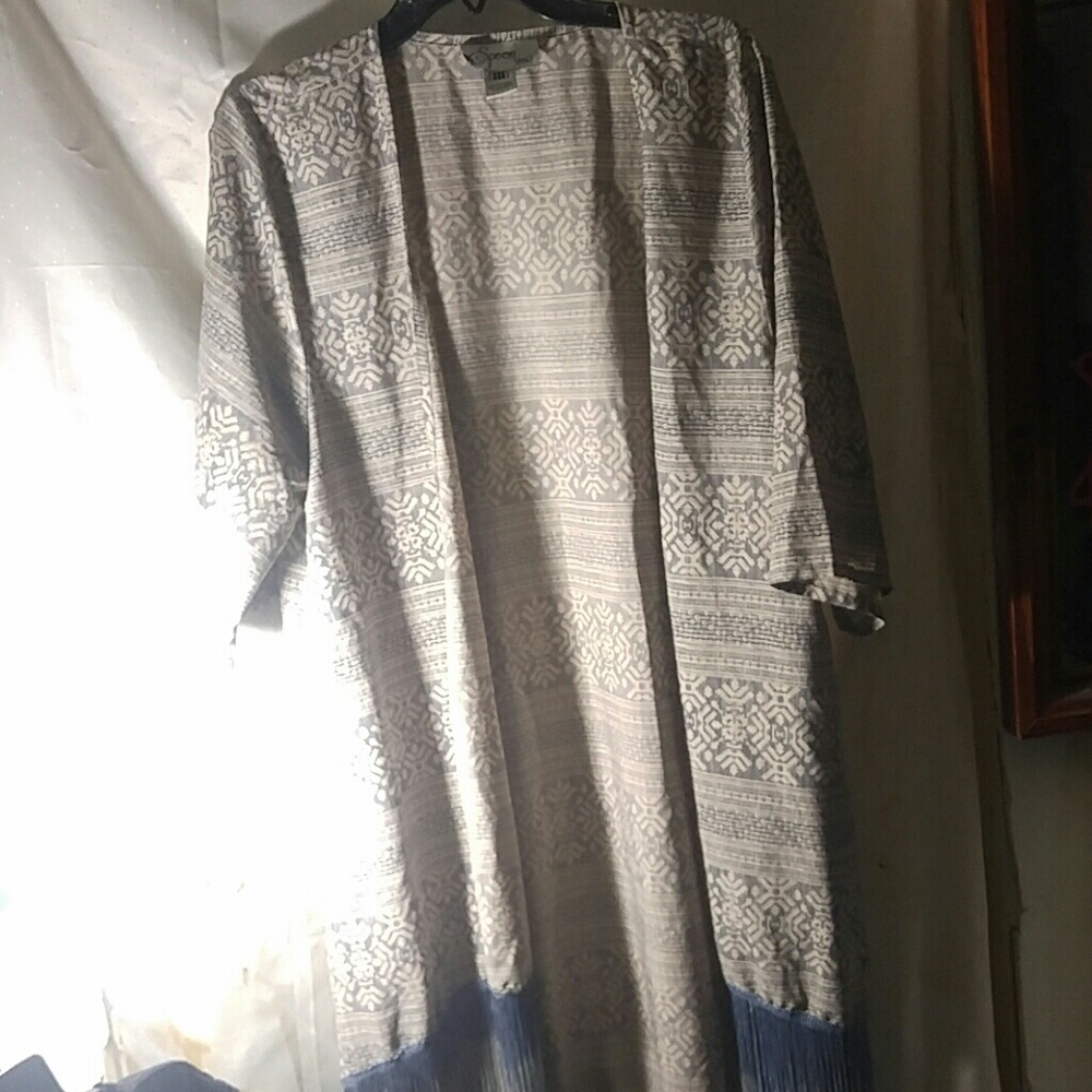 Tribal print kimono with fringe